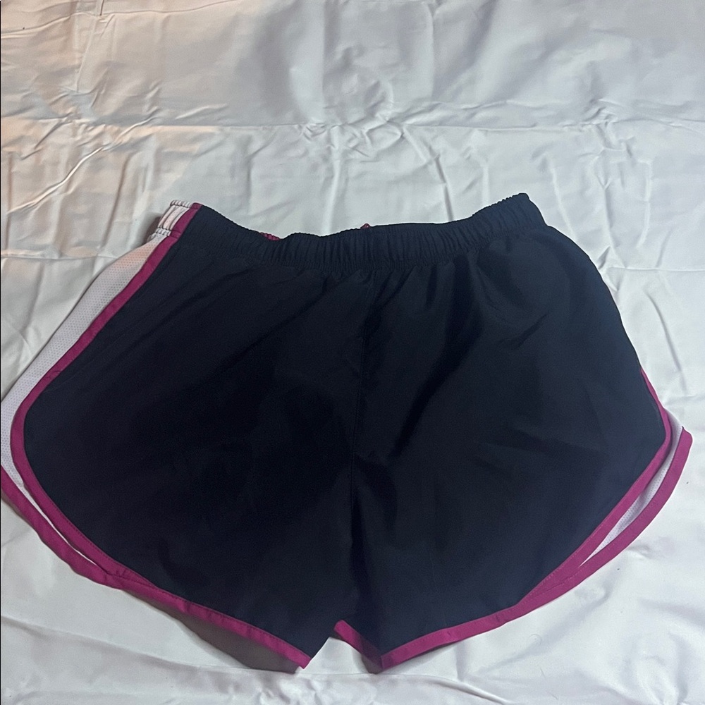 Nike Running Shorts - Picture 7 of 7